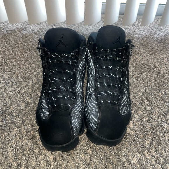 13 Retro 'Black Cat' - Picture 2 of 4